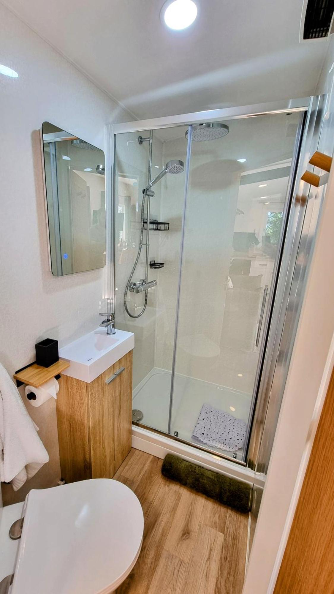 The Duck House Apartment Бармут Екстериор снимка